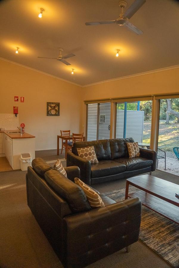 Villa Waterfront Retreat At Wattle Point Forge Creek Exterior foto