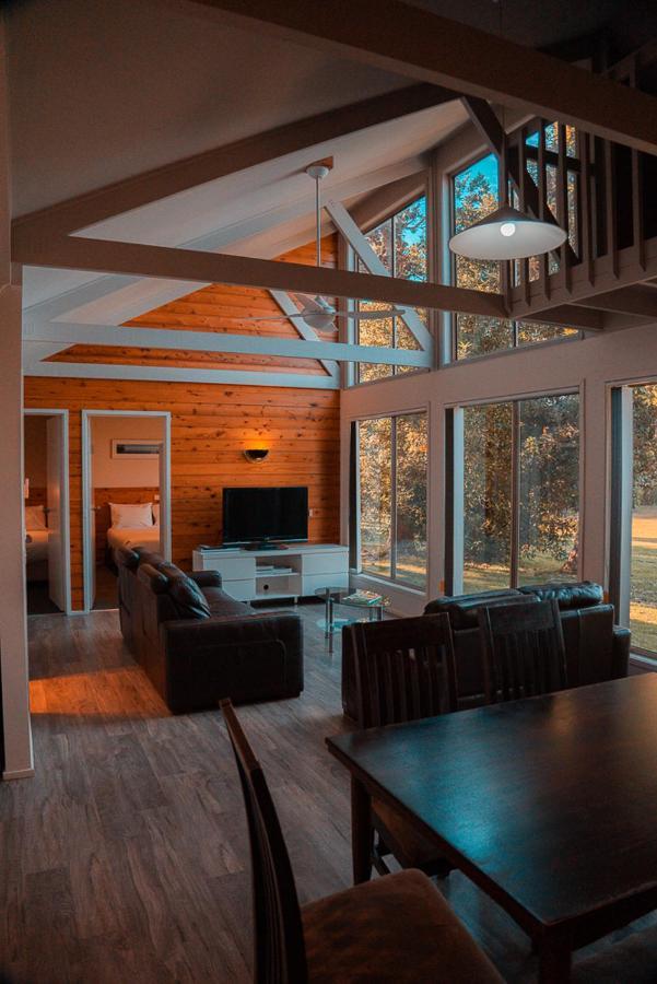 Villa Waterfront Retreat At Wattle Point Forge Creek Exterior foto